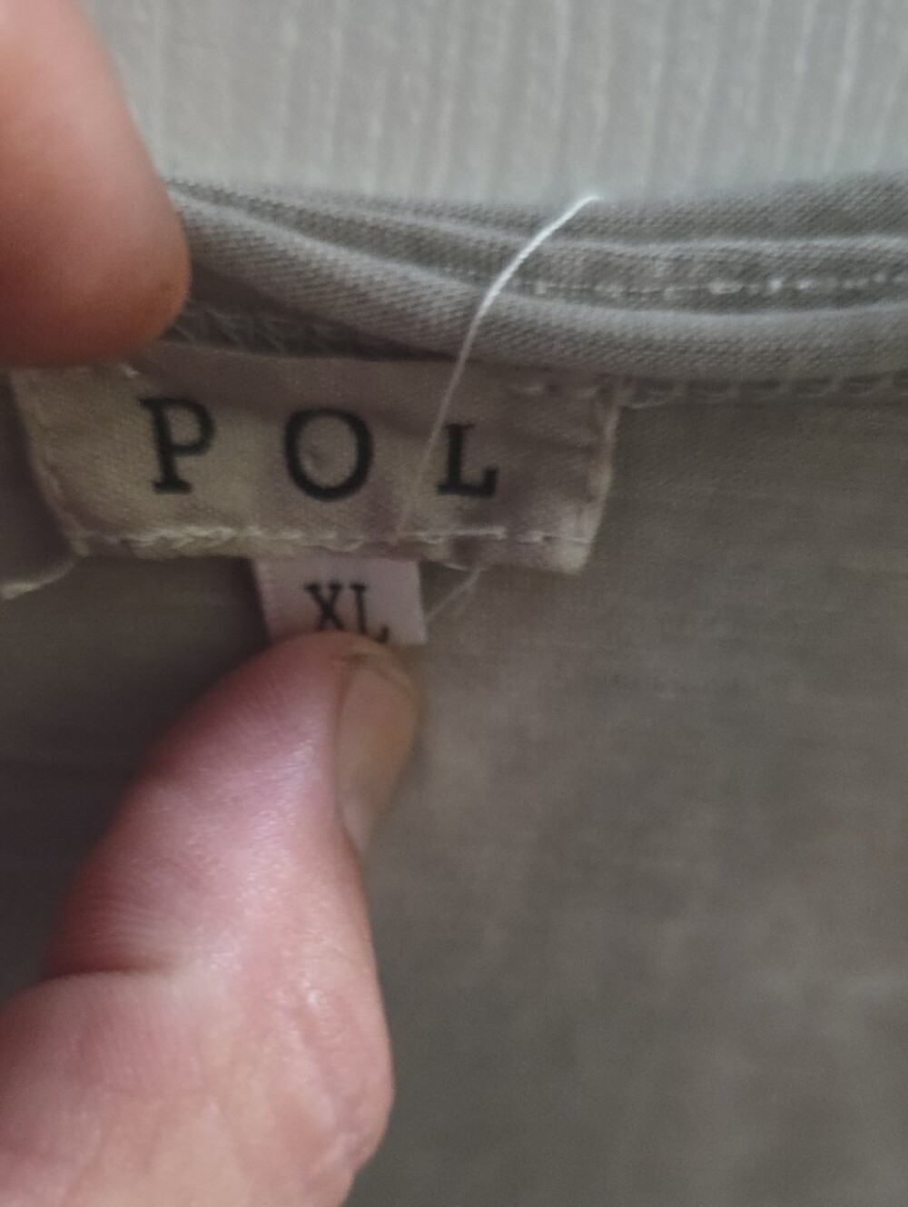 POL Gray Ombre V-Neck Pocket Tee - Picture 2 of 3